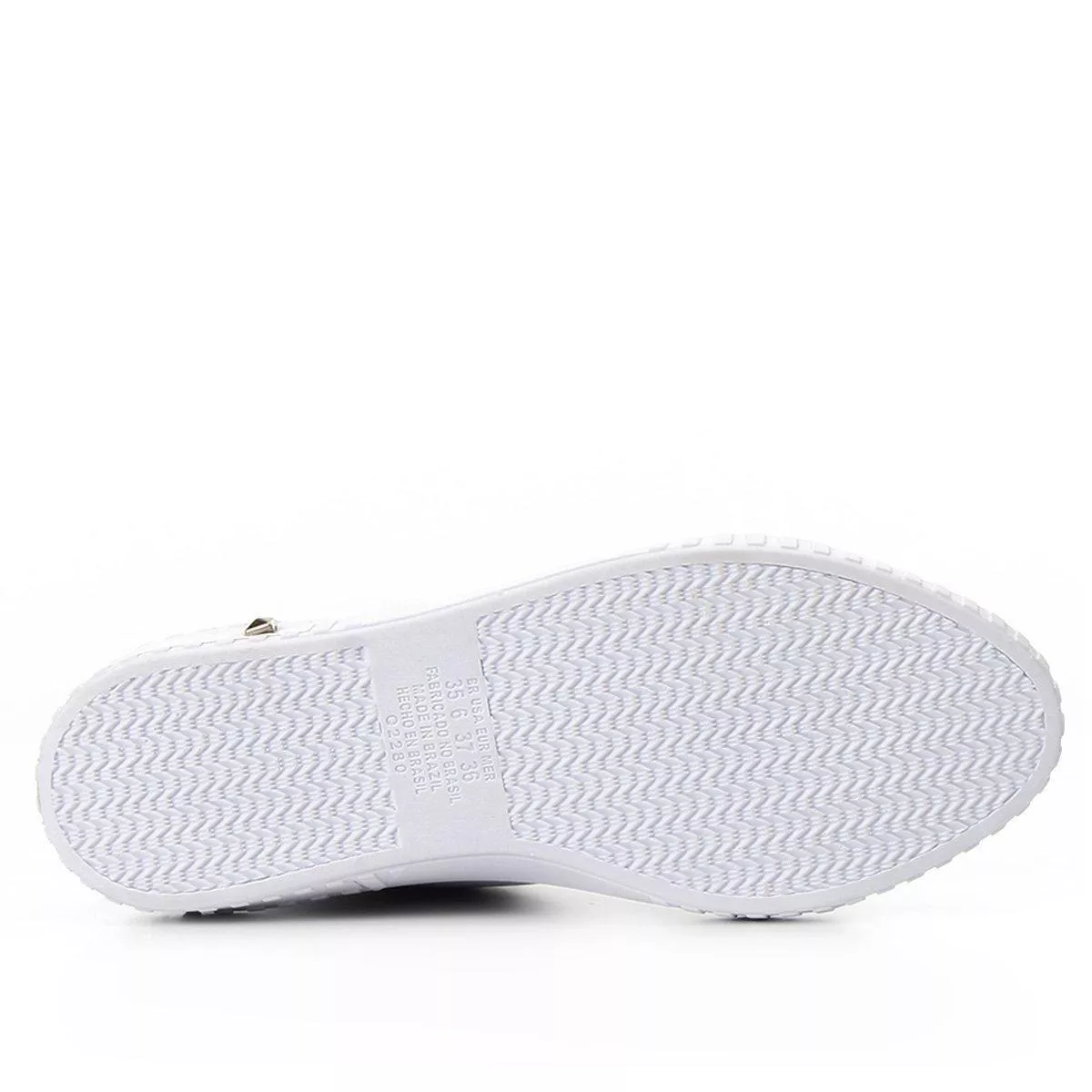 7610